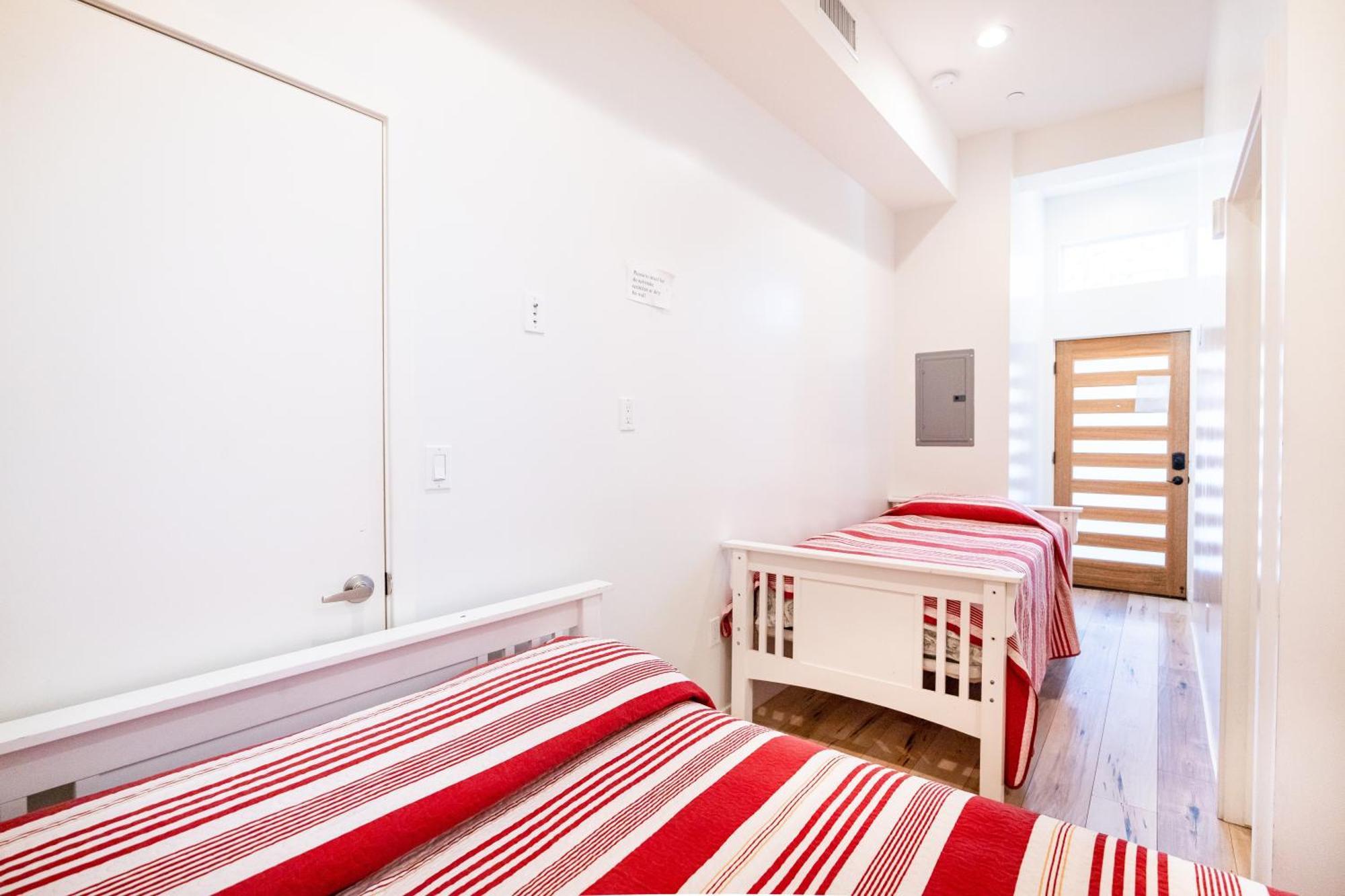 Cozy Modern 2-bedroom 3 Levels Loft Location Close To Downtown La Apartamento
